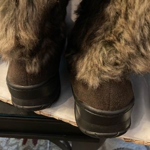Route 66 Fuzzy Boots size 8.5